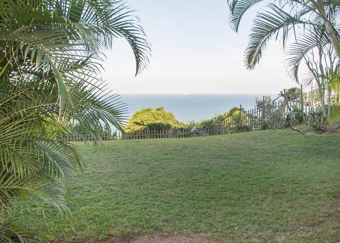 Luxurious 3 Bedroom Apartment With Amazing Views