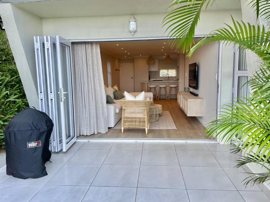 Luxurious 3 Bedroom With Amazing Views Apartment Umdloti