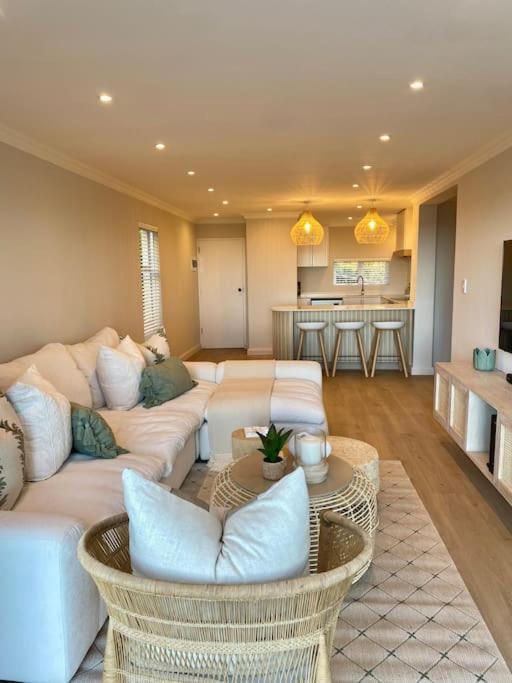 Apartment Luxurious 3 Bedroom With Amazing Views *