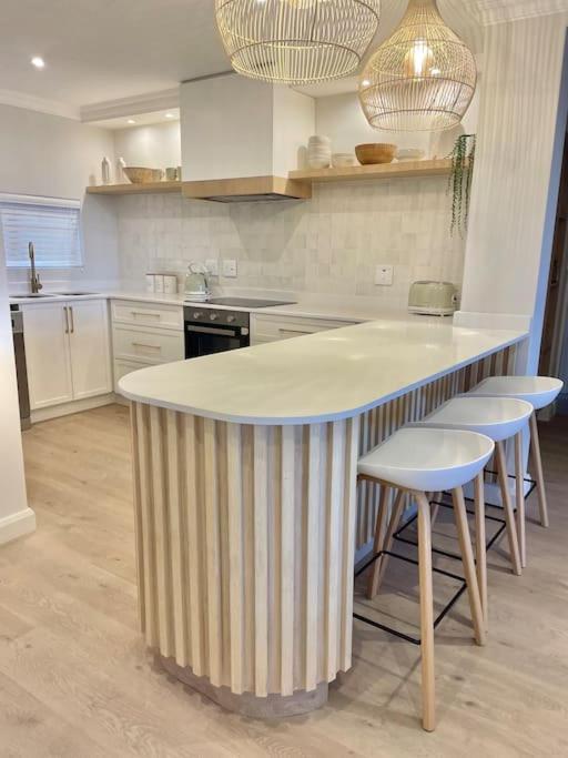 Apartment Luxurious 3 Bedroom With Amazing Views *