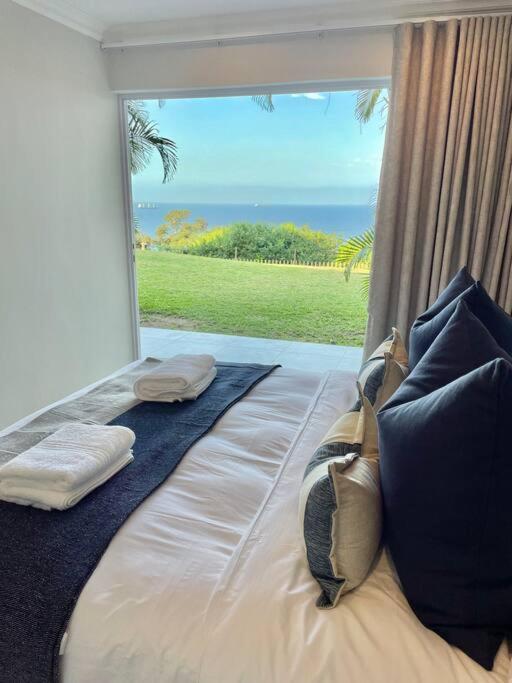 Luxurious 3 Bedroom With Amazing Views Apartment
